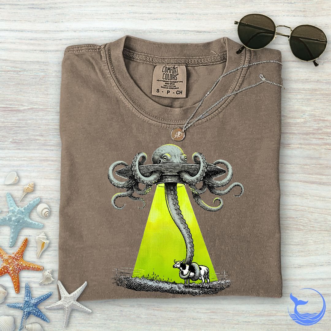 Alien Octopus Comfort Colors T-Shirt
