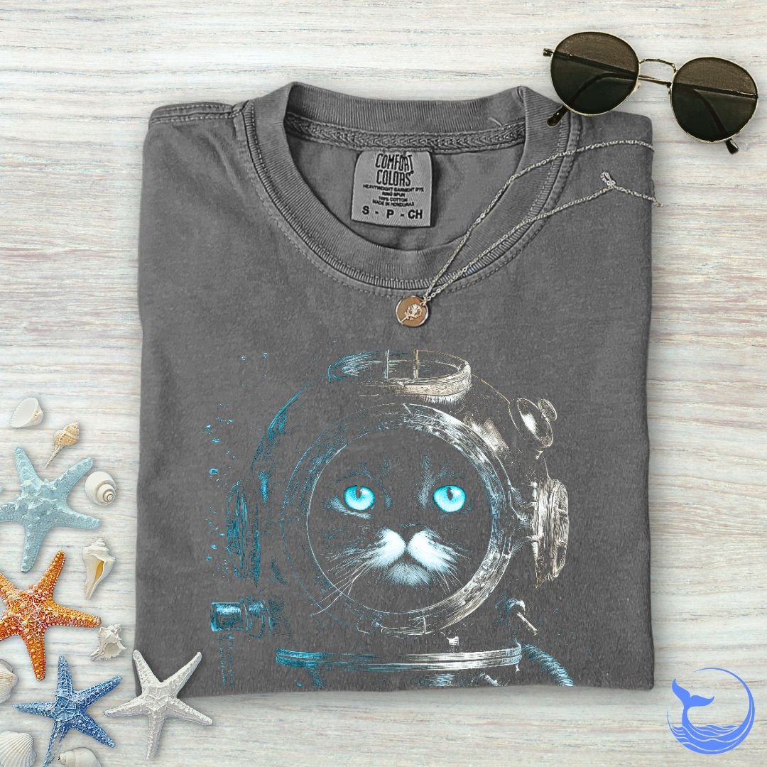 Deep Diver Cat Comfort Colors T-Shirt