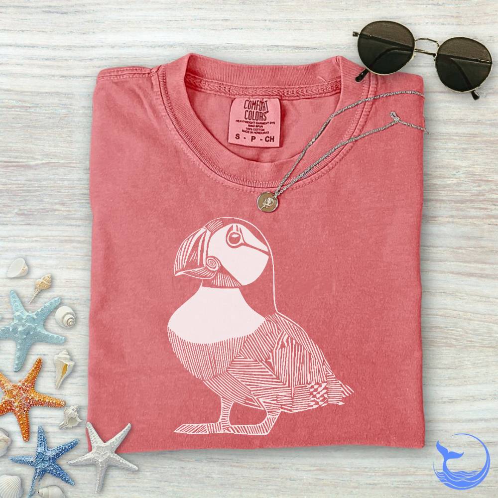 Puffin Line Art Comfort Colors T-Shirt
