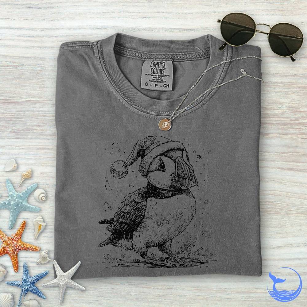 Christmas Puffin, Comfort Colors T-Shirt