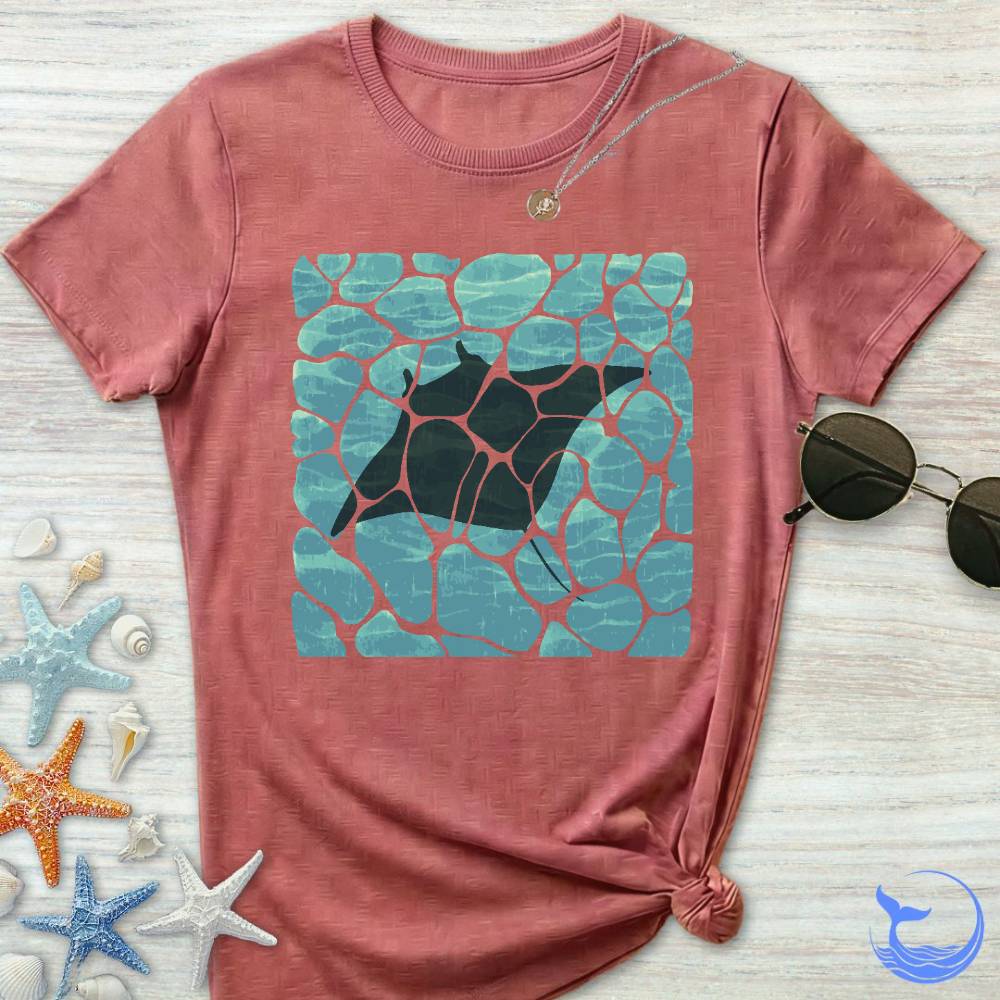 Swimming Manta Women's T-Shirt