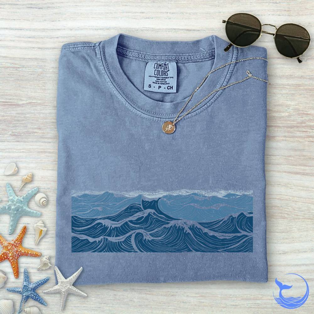 Wave Lines Comfort Colors T-Shirt