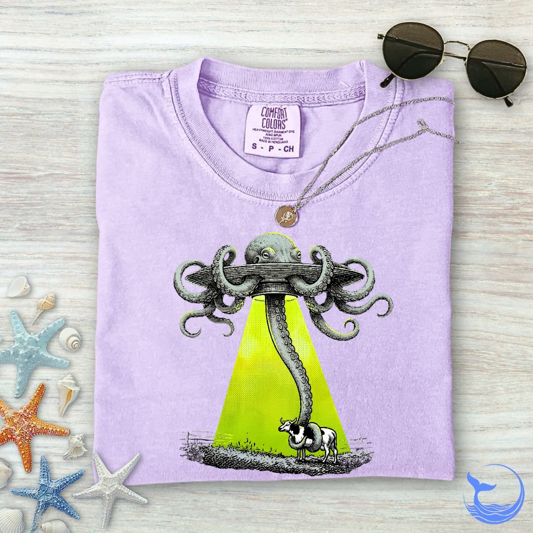 Alien Octopus Comfort Colors T-Shirt